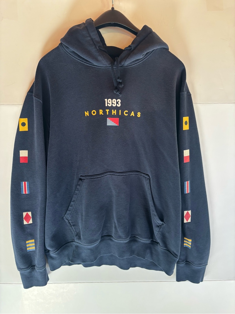 H&M L.O.G.G. 1993 Northicas Men’s Hoodie Graphic Nautical Navy, Size L